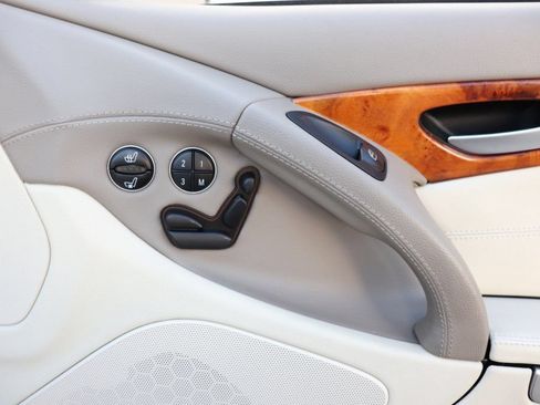 Used 2008 Mercedes-Benz SL 55 AMG image 43
