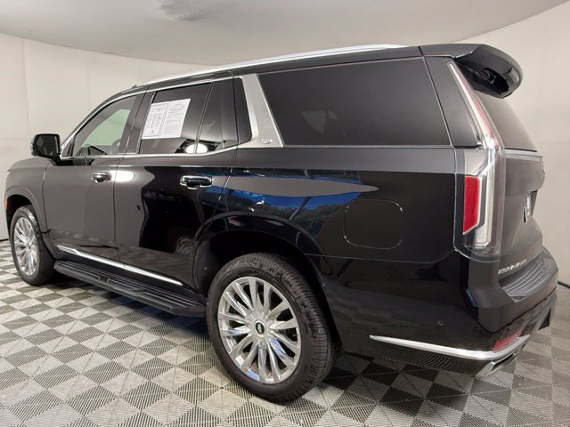 Used 2022 Cadillac Escalade Premium Luxury AWD/4WD image 4