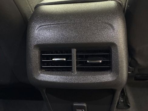 Used 2022 Chevrolet Equinox LS w/ LS Convenience Package AWD/4WD image 26