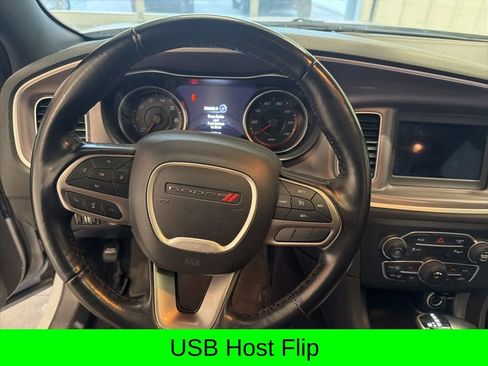 Used 2022 Dodge Charger SXT w/ Leather Interior Group image 10