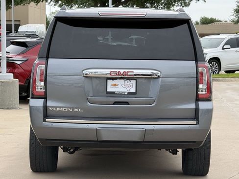 Used 2019 GMC Yukon XL Denali w/ Denali Ultimate Package image 5