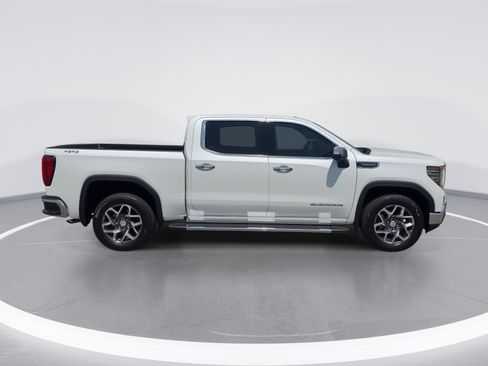 Used 2025 GMC Sierra 1500 SLT w/ SLT Premium Plus Package AWD/4WD image 2