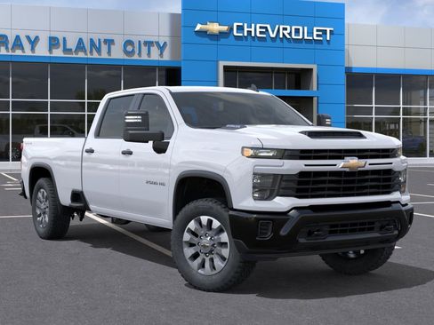 New 2026 Chevrolet Silverado 2500 Custom w/ Custom Convenience Package AWD/4WD image 7