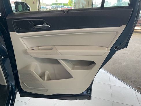 Used 2021 Volkswagen Atlas SEL Premium image 24