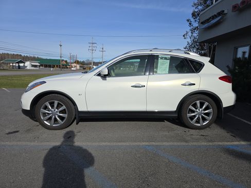 Used 2015 INFINITI QX50 Journey w/ Premium Package image 7