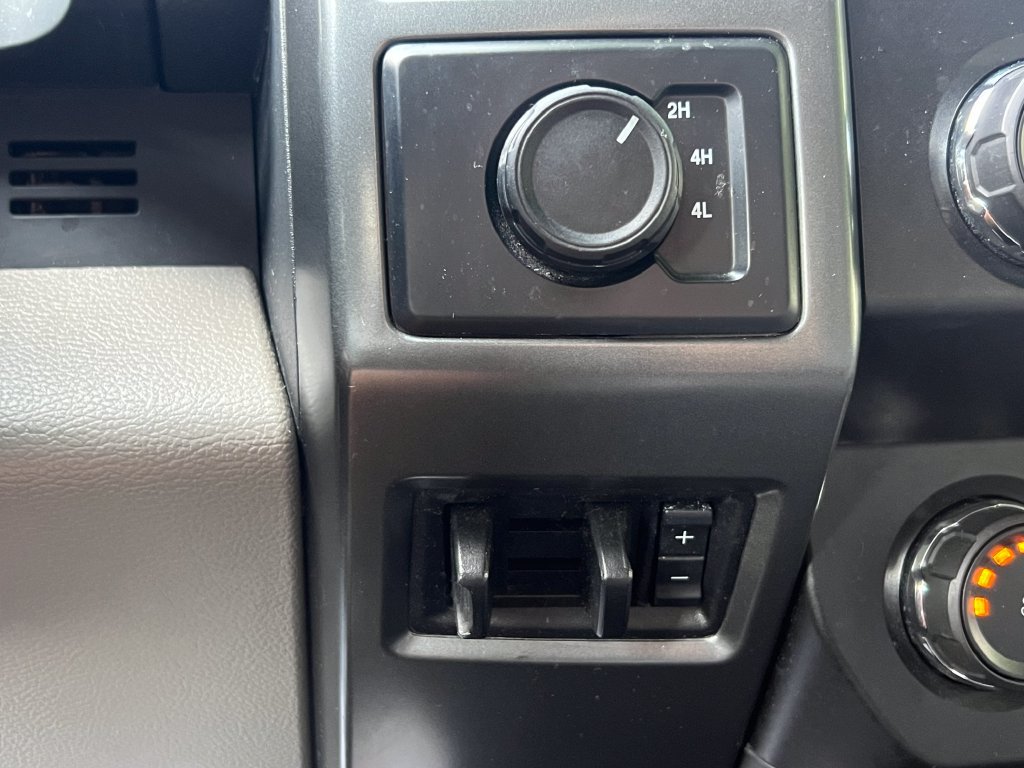 Used 2022 Ford F250 XLT AWD/4WD image 34