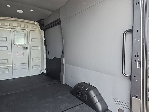 New 2025 Ford Transit 250 148 High Roof RWD image 14