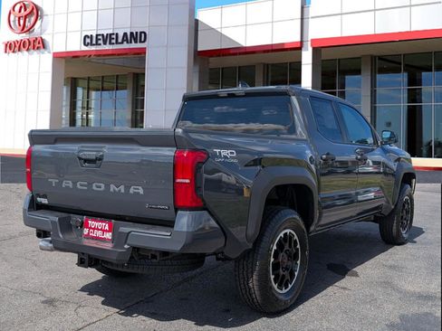 New 2026 Toyota Tacoma TRD Off-Road image 5
