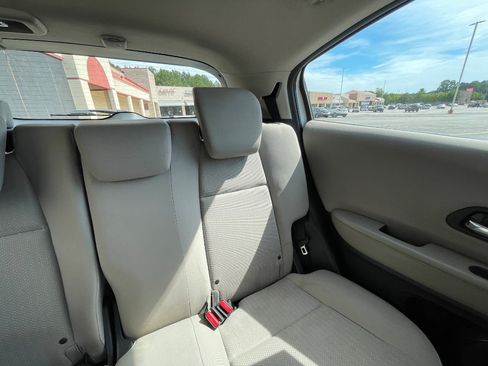 Used 2016 Honda HR-V LX image 47