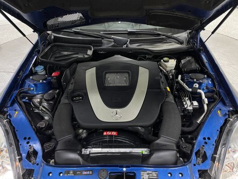 Used 2009 Mercedes-Benz SLK 300 image 24