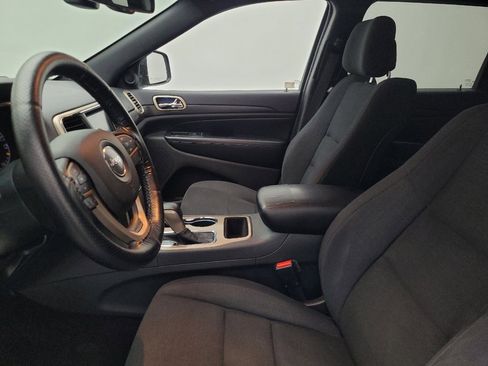 Used 2016 Jeep Grand Cherokee Laredo w/ Quick Order Package 23E RWD image 17