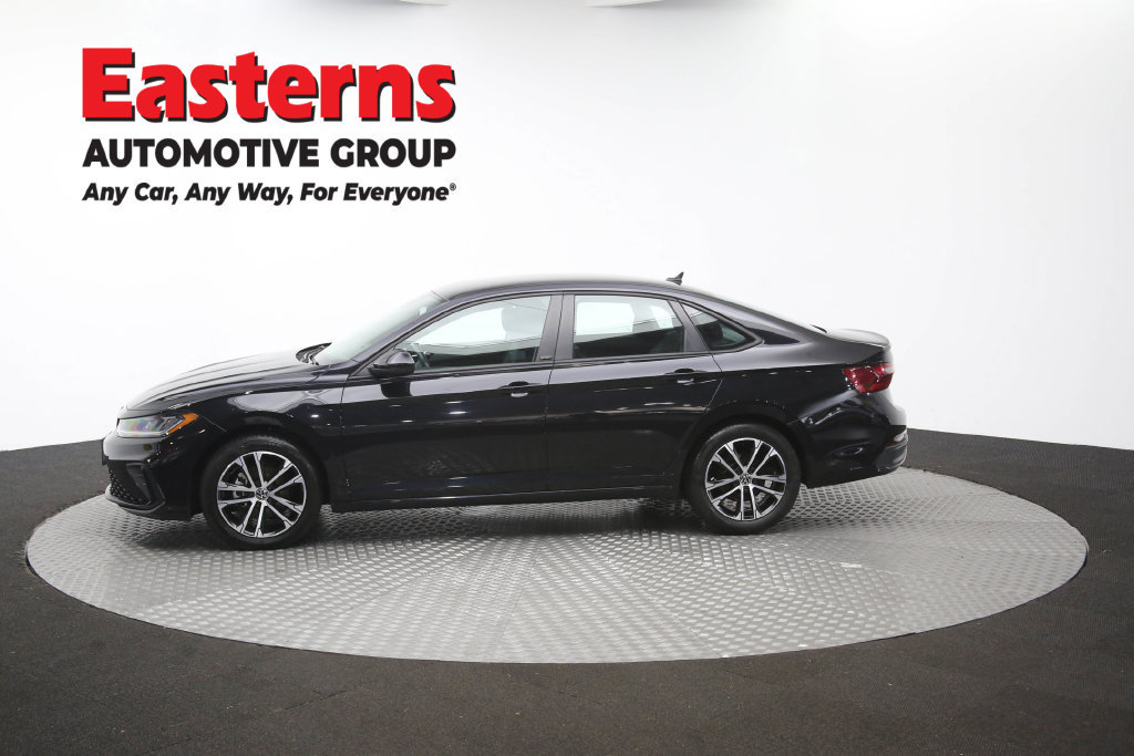 Used 2025 Volkswagen Jetta Sport FWD image 61