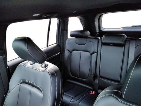 New 2025 Jeep Grand Cherokee Limited w/ Trailer Tow Package image 22