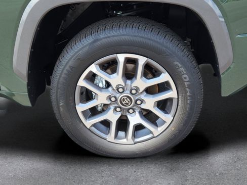 Used 2023 Toyota Tundra 1794 Edition image 9