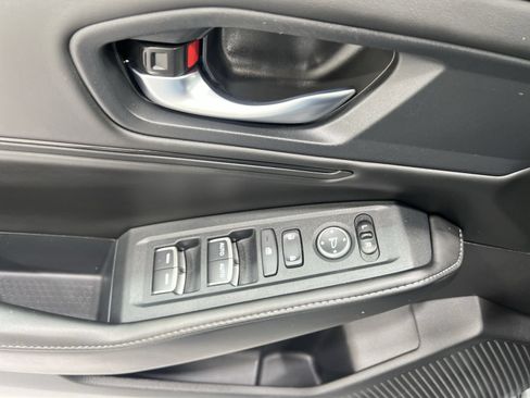 Used 2024 Honda Accord Sport image 13