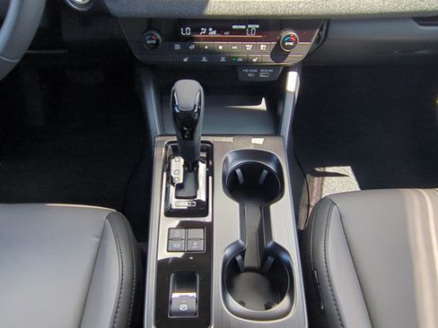 New 2026 Subaru Outback Premium AWD/4WD image 17
