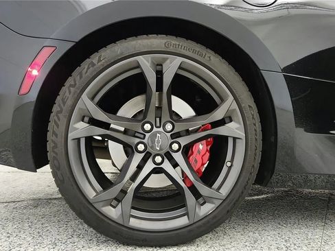 Used 2020 Chevrolet Camaro SS RWD image 29