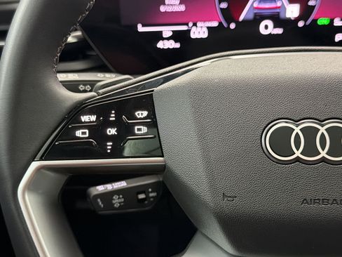 Certified 2025 Audi Q5 Premium w/ Premium Plus AWD/4WD image 18