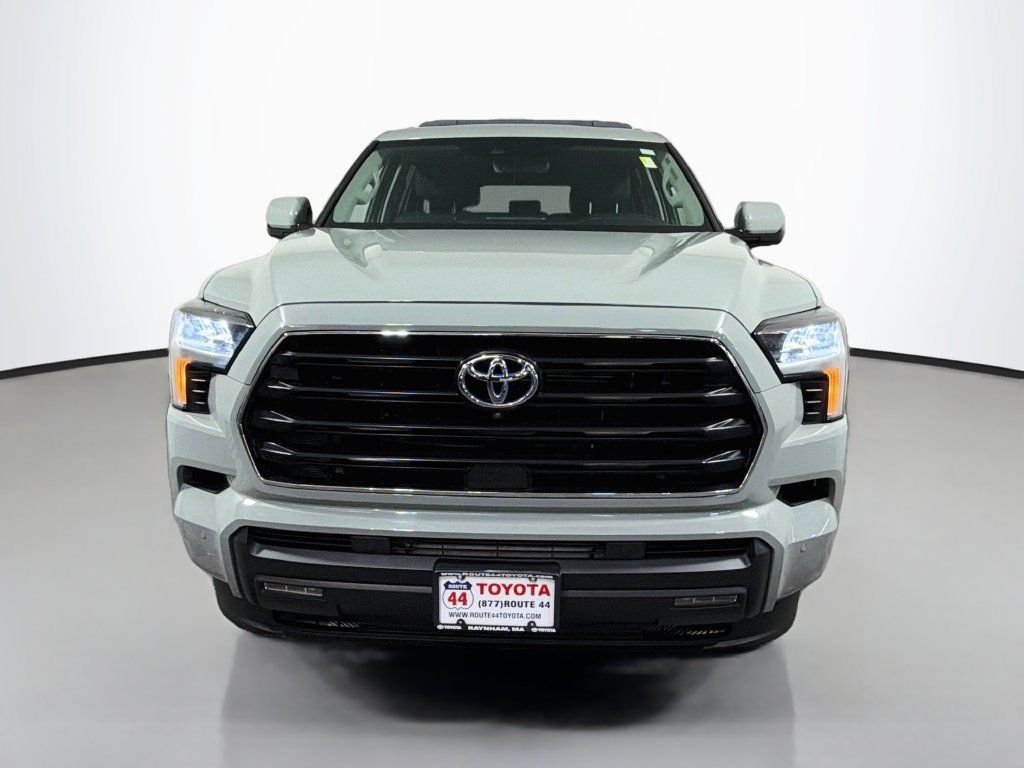 Used 2024 Toyota Sequoia SR5 w/ TRD Off-Road Package AWD/4WD image 11