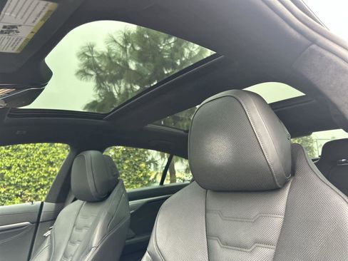 Used 2022 BMW M850i Gran Coupe xDrive image 32