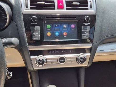 Used 2019 Subaru Outback 2.5i AWD/4WD image 13