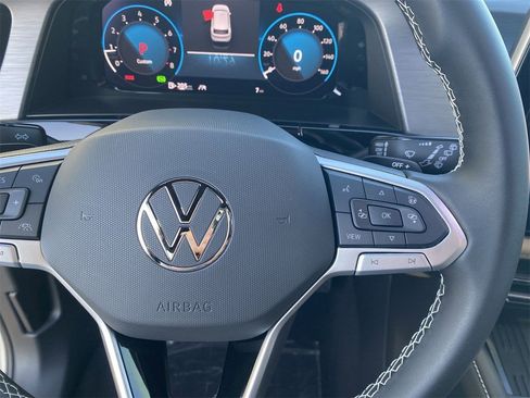 New 2026 Volkswagen Atlas Cross Sport SE image 21