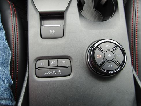 New 2025 Ford Ranger Raptor image 30