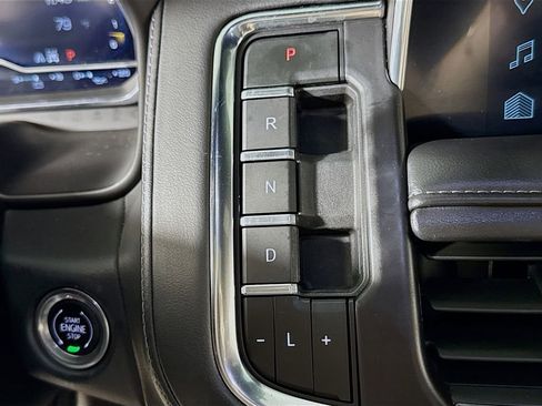 Certified 2024 Chevrolet Tahoe Z71 w/ Luxury Package image 14