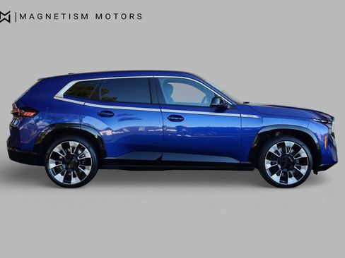 Used 2023 BMW XM image 3