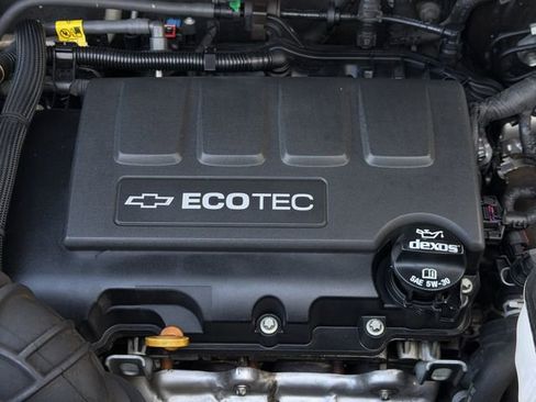 Used 2019 Chevrolet Trax LS w/ Tint and Cruise Package image 30