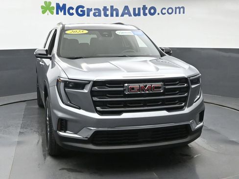 Used 2025 GMC Acadia Elevation AWD/4WD image 4
