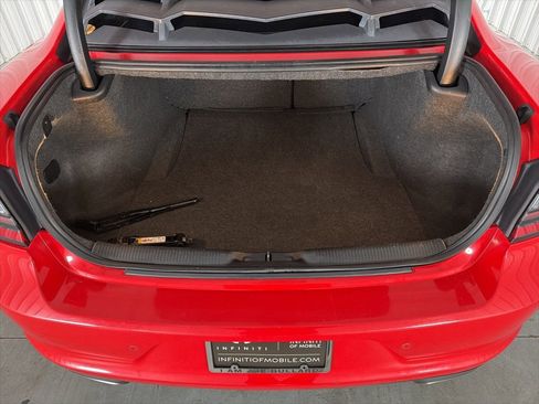 Used 2019 Dodge Charger SXT image 8