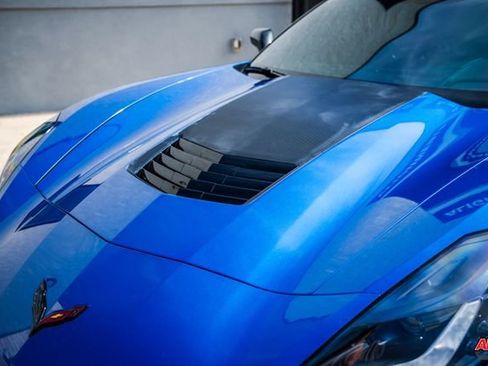 Used 2014 Chevrolet Corvette Stingray Z51 w/ 3LT Preferred Equipment Group image 26