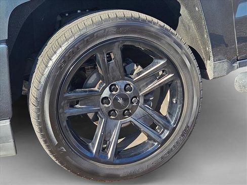 Used 2018 Chevrolet Silverado 1500 LTZ Z71 w/ LPO, Black Pack image 19