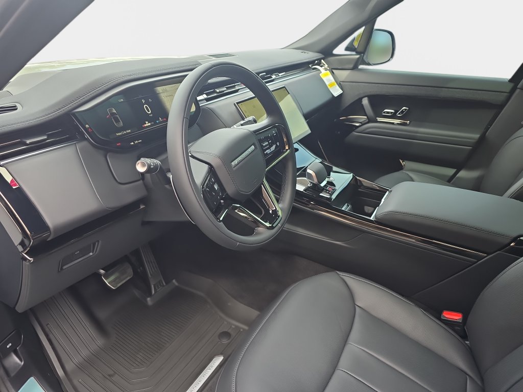 New 2027 Land Rover Range Rover Sport Dynamic SE AWD/4WD image 13