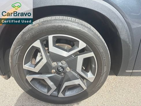 Used 2024 Hyundai Palisade Limited AWD/4WD image 2