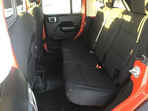 Certified 2022 Jeep Wrangler Unlimited Sport S image 17