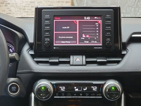 Used 2021 Toyota RAV4 XLE w/ Convenience Package image 15