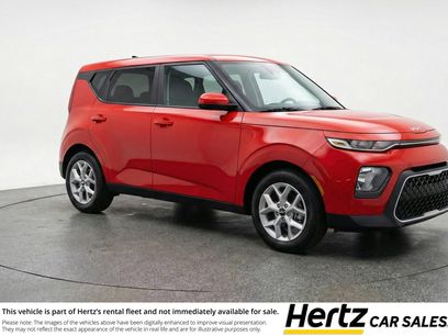 Used 2025 Kia Soul LX w/ LX Technology Package