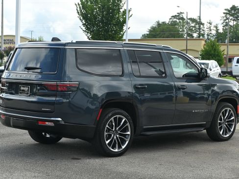 Used 2024 Jeep Wagoneer Series II w/ Convenience Group I image 21