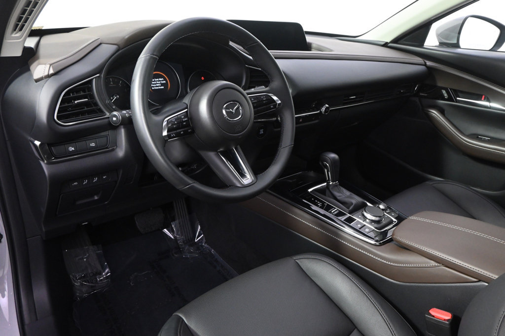 Used 2025 MAZDA CX-30 AWD 2.5 S w/ Premium Package image 11