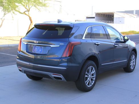 Used 2021 Cadillac XT5 Premium Luxury image 5