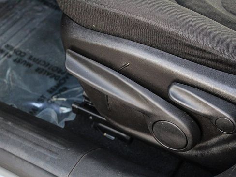 Used 2021 Jeep Renegade Latitude image 22