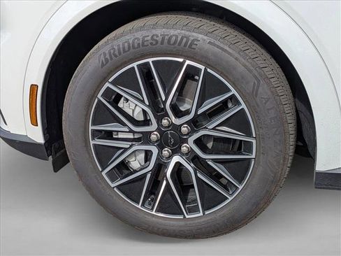 Used 2025 Ford Mustang Mach-E Premium RWD image 13