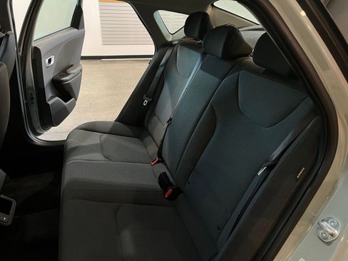 Used 2025 Kia K4 FWD image 39