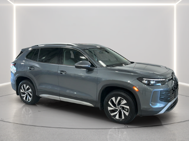 Used 2026 Volkswagen Tiguan S AWD/4WD image 8