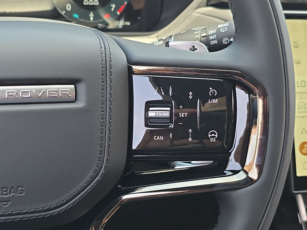 New 2026 Land Rover Range Rover Velar S AWD/4WD image 18