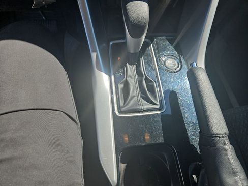 Used 2024 Mitsubishi Eclipse Cross ES AWD/4WD image 5