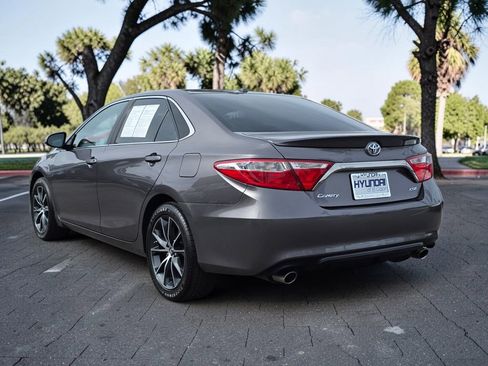 Used 2017 Toyota Camry XSE image 7