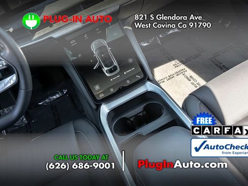 Used 2024 Lucid Air Pure RWD image 15